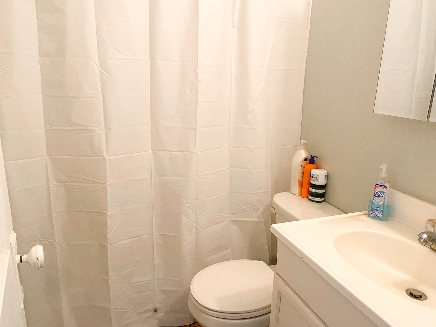 959 W. Webster 959 W. Webster, Chicago, IL 60614 - Leasing by Cross Street
